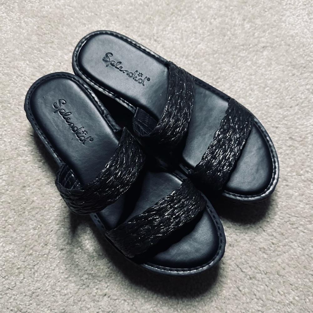 “Splendid” Black Wedge Sandals